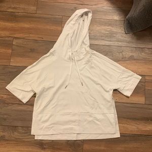 Athletic Cropped Sweatshirt